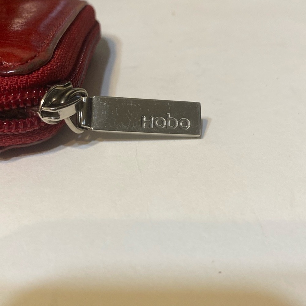HOBO Cherry leather Zip Around - Picture 4 of 8
